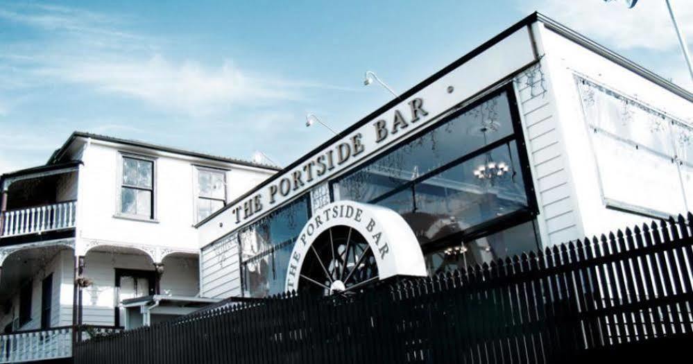 The Kentish Hotel Waiuku Exterior photo